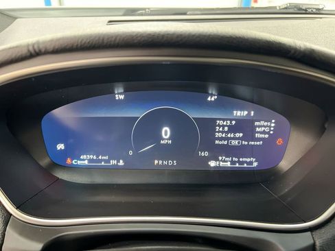 Used 2019 Lincoln Nautilus Reserve image 12