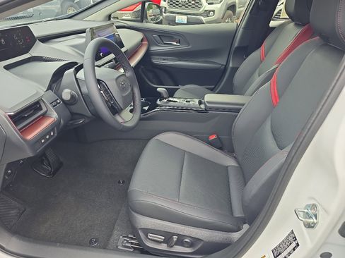 New 2026 Toyota Prius Plug-In Hybrid image 15