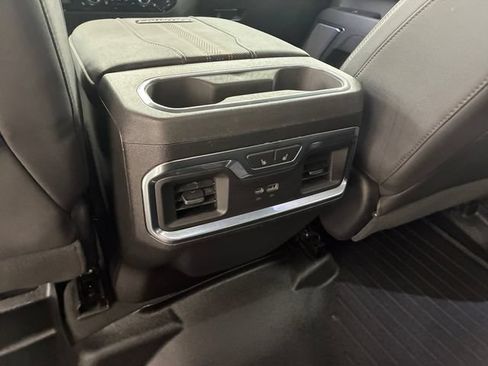Used 2024 Chevrolet Silverado 2500 High Country w/ High Country Premium Package AWD/4WD image 18