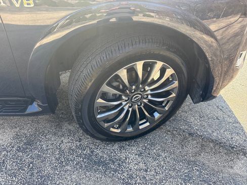 Used 2022 Nissan Armada Platinum w/ Captain's Chairs Package image 33