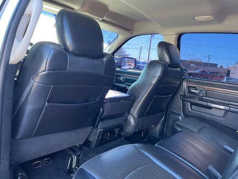 Used 2017 RAM 1500 Laramie image 27