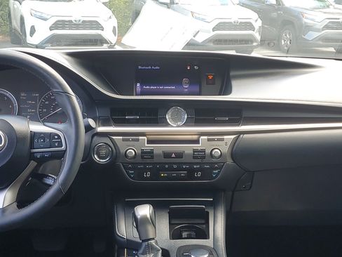 Used 2018 Lexus ES 350 w/ Accessory Package 2 FWD image 17