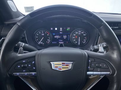 Certified 2023 Cadillac XT6 Sport w/ Platinum Package