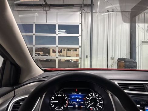 Used 2018 Nissan Murano S w/ Cargo Package image 9