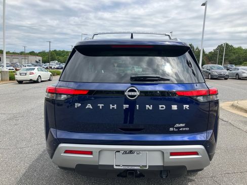 Used 2024 Nissan Pathfinder SL w/ SL Premium Package AWD/4WD image 18