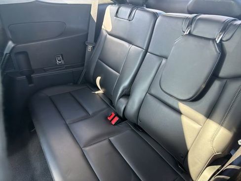 Certified 2022 Ford Explorer XLT w/ Equipment Group 202A image 16