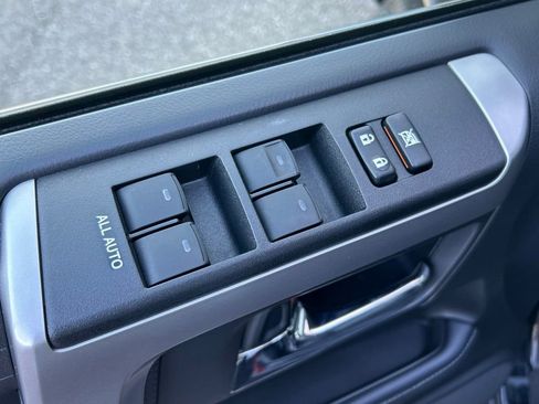 Used 2022 Toyota 4Runner SR5 Premium image 61