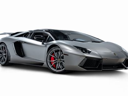 Used 2017 Lamborghini Aventador LP 700-4