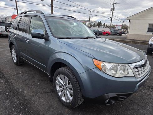 Used 2013 Subaru Forester 2.5X Limited image 4