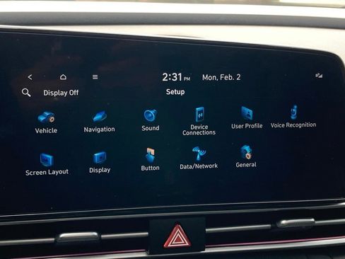 Used 2024 Hyundai Elantra SEL w/ Convenience Package image 21