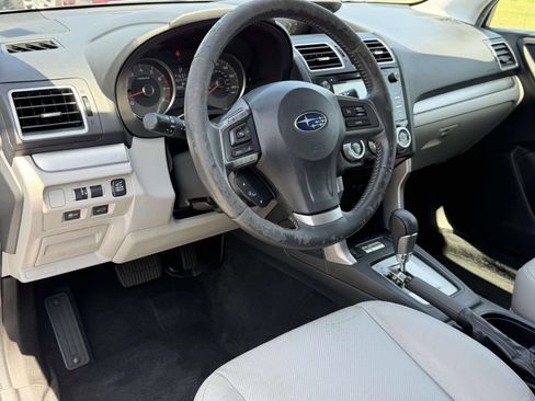 Used 2016 Subaru Forester 2.5i Limited AWD/4WD image 12
