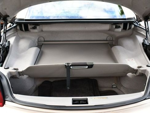 Used 2005 Lexus SC 430 Convertible image 16