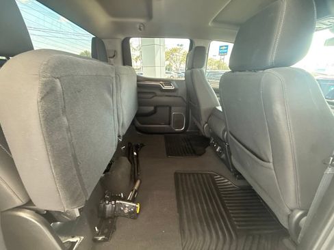 Used 2023 Chevrolet Silverado 1500 LT AWD/4WD image 37