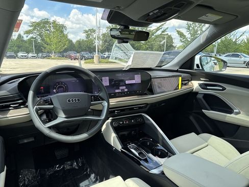 New 2026 Audi Q5 Premium Plus AWD/4WD image 22