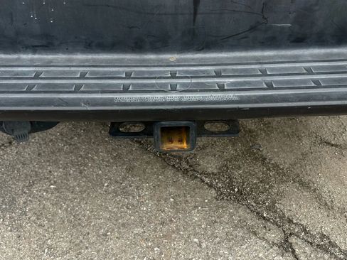 Used 2015 Nissan NV 3500 SL w/ Technology Package image 10