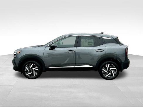 New 2026 Nissan Kicks SV w/ SV Premium Package image 9