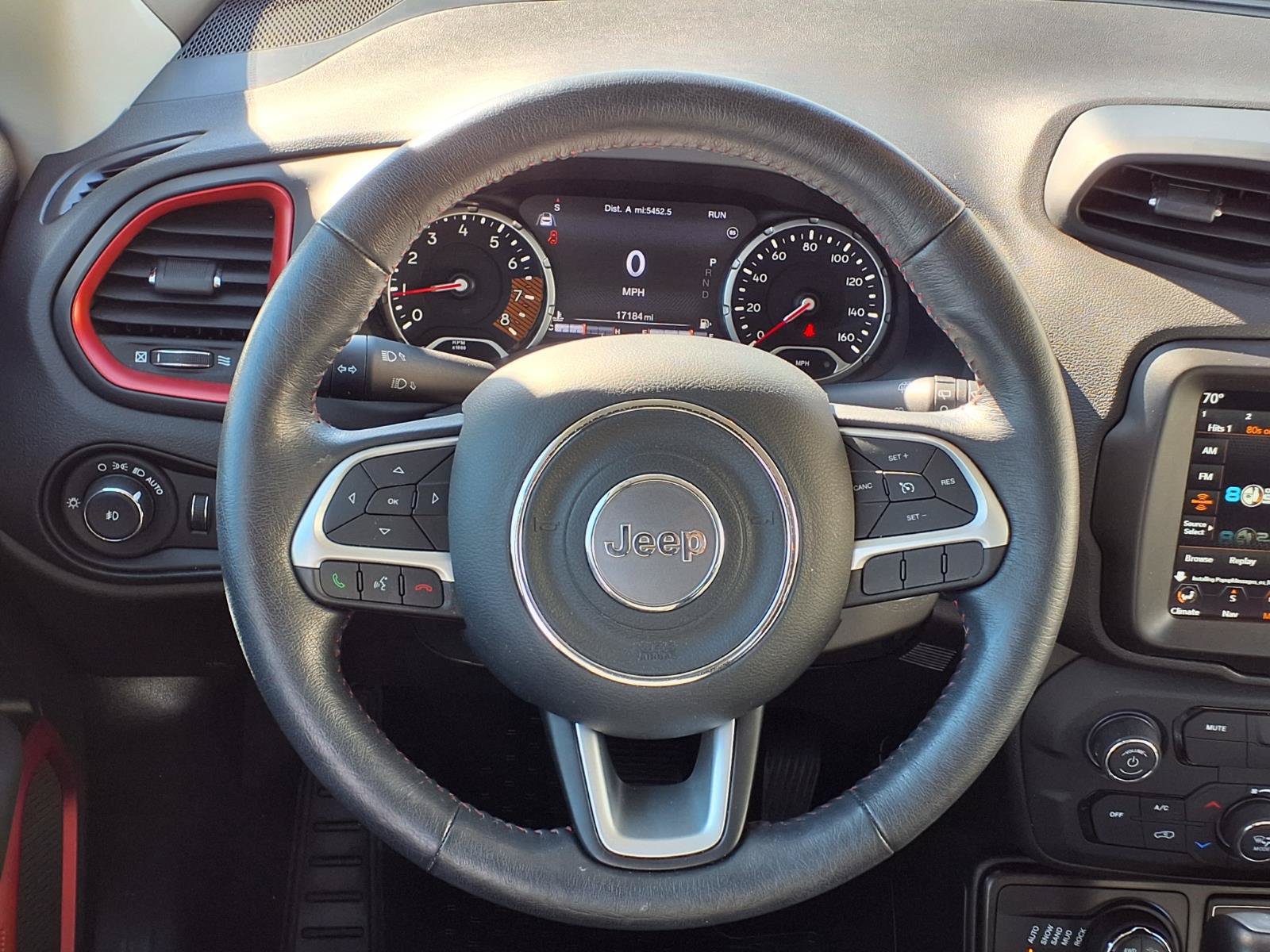 Used 2021 Jeep Renegade Trailhawk AWD/4WD image 27