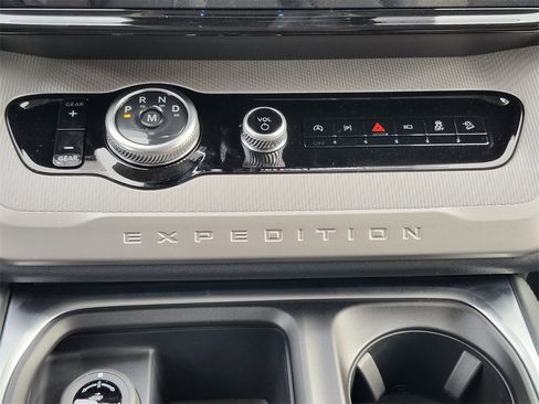 New 2026 Ford Expedition Max Active image 20