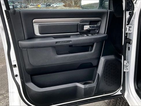 Used 2024 RAM 1500 Classic Warlock AWD/4WD image 9