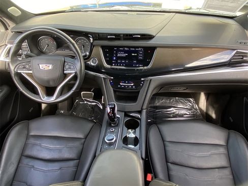 Certified 2022 Cadillac XT6 Sport w/ Platinum Package image 16