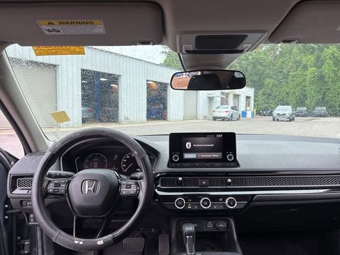 Used 2024 Honda Civic LX image 6