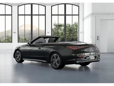 Used 2024 Mercedes-Benz CLE 300 4MATIC Cabriolet image 29