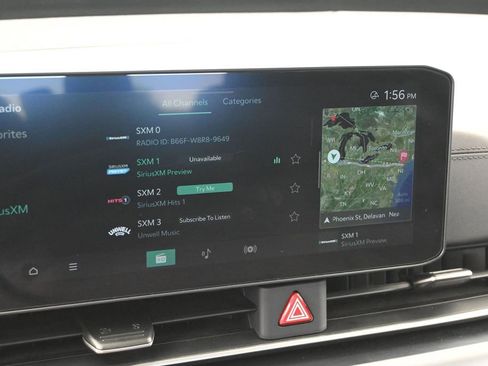 Used 2025 Kia Carnival FWD image 29