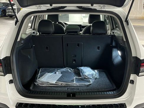 New 2026 Volkswagen Taos SEL AWD/4WD image 38