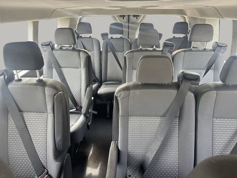 Used 2022 Ford Transit 350 XLT image 17