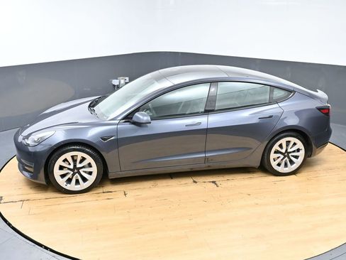 Used 2022 Tesla Model 3 Long Range image 50