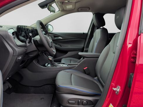 New 2026 Buick Encore GX Sport Touring w/ Advanced Technology Package AWD/4WD image 21