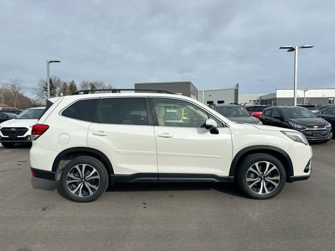 Certified 2023 Subaru Forester Limited image 14