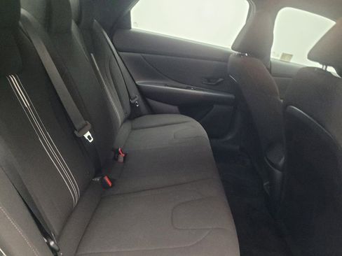 Used 2025 Hyundai Elantra Sport w/ Cargo Package FWD image 19