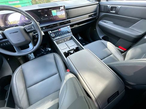 New 2025 Hyundai Santa Fe Calligraphy image 23