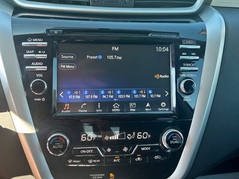 Used 2017 Nissan Murano Platinum w/ Platinum Technology Package AWD/4WD image 11
