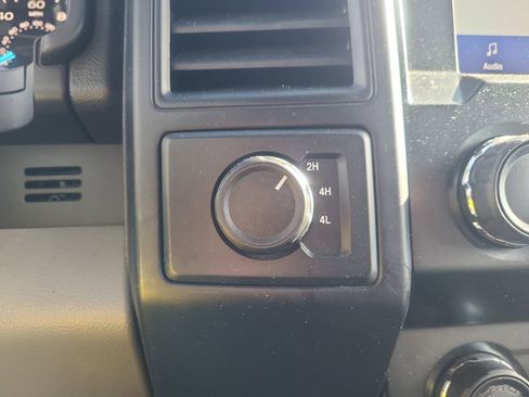 Certified 2020 Ford F150 XL w/ Equipment Group 101A Mid image 33