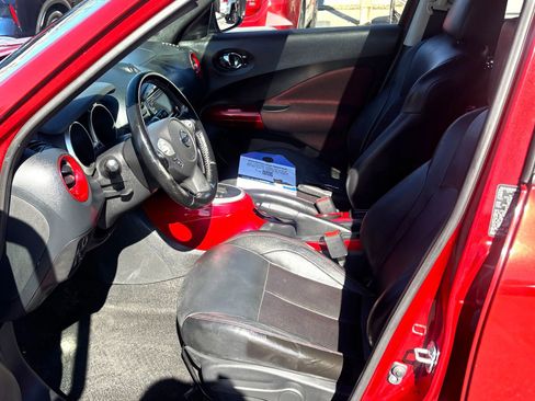 Used 2015 Nissan Juke SL image 12