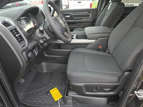 New 2025 RAM 2500 Lone Star image 27