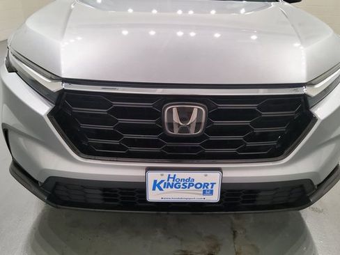 Used 2023 Honda CR-V EX image 8