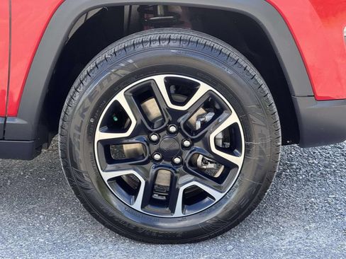 Used 2019 Jeep Compass Trailhawk AWD/4WD image 11