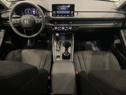 Used 2023 Honda Accord EX image 16