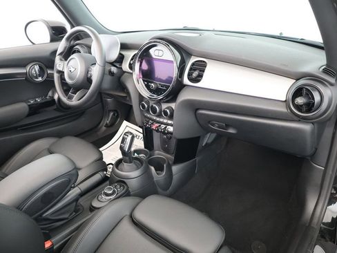 Used 2023 MINI Cooper S image 23