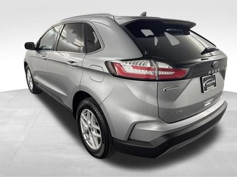 Used 2021 Ford Edge SEL w/ Convenience Package FWD image 10