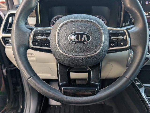 Used 2021 Kia Sorento SX AWD/4WD image 12