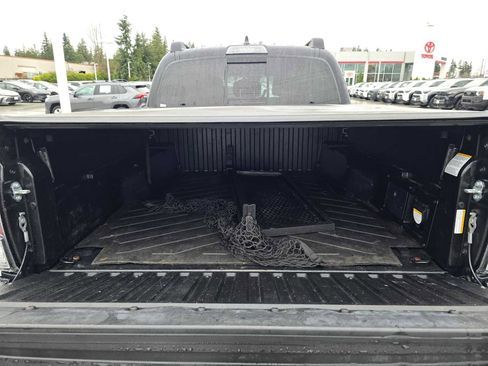 Certified 2022 Toyota Tacoma TRD Pro image 18