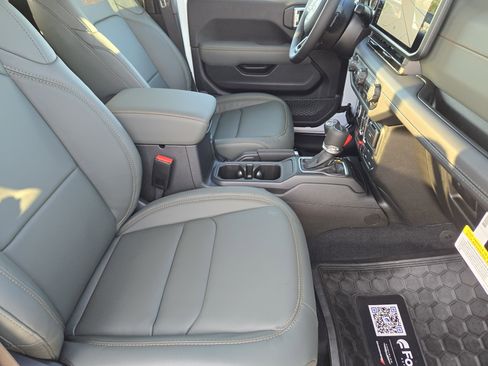 New 2026 Jeep Gladiator Mojave AWD/4WD image 12