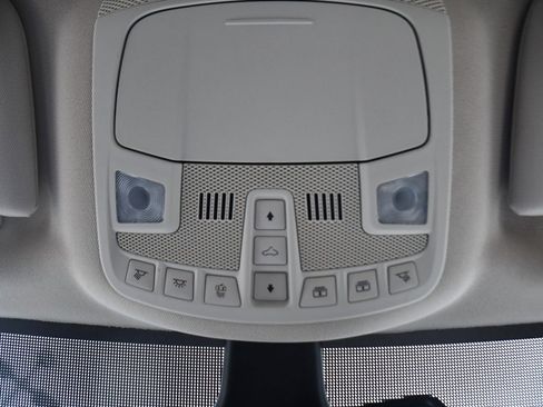 Used 2020 Ford Edge Titanium w/ Equipment Group 301A image 27