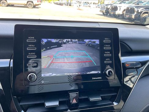 Used 2024 Toyota Camry SE image 26