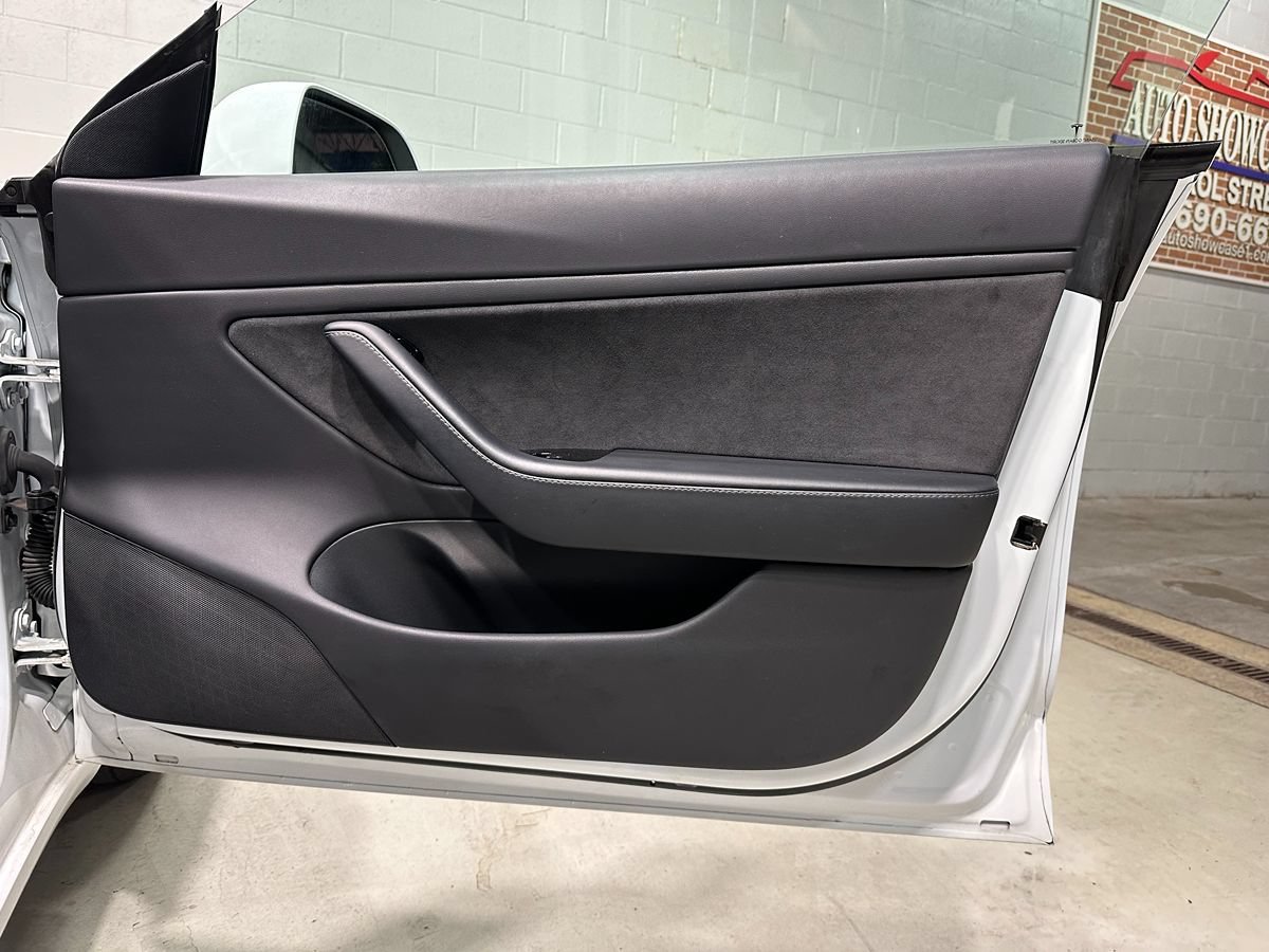 Used 2019 Tesla Model 3 Long Range AWD/4WD image 8