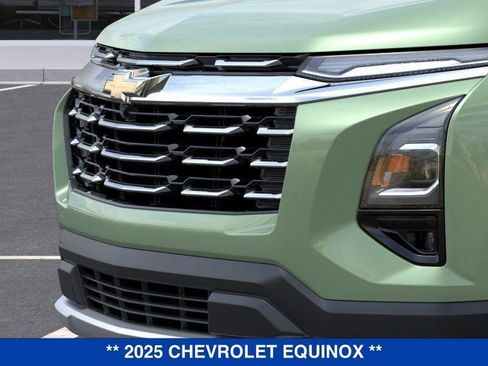 New 2025 Chevrolet Equinox LT w/ Safety and Technology Package image 14